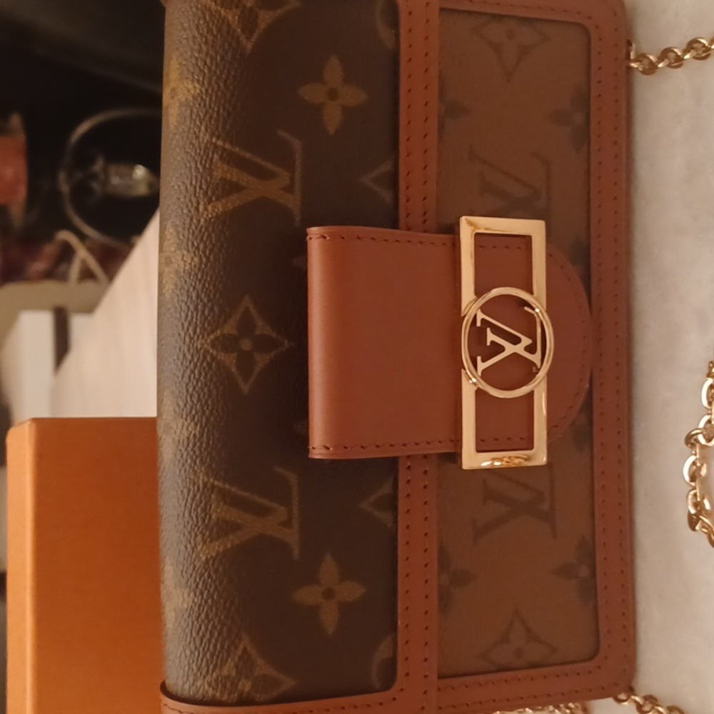 Authentic Dauphine reverse monogram - Picture 3 of 12